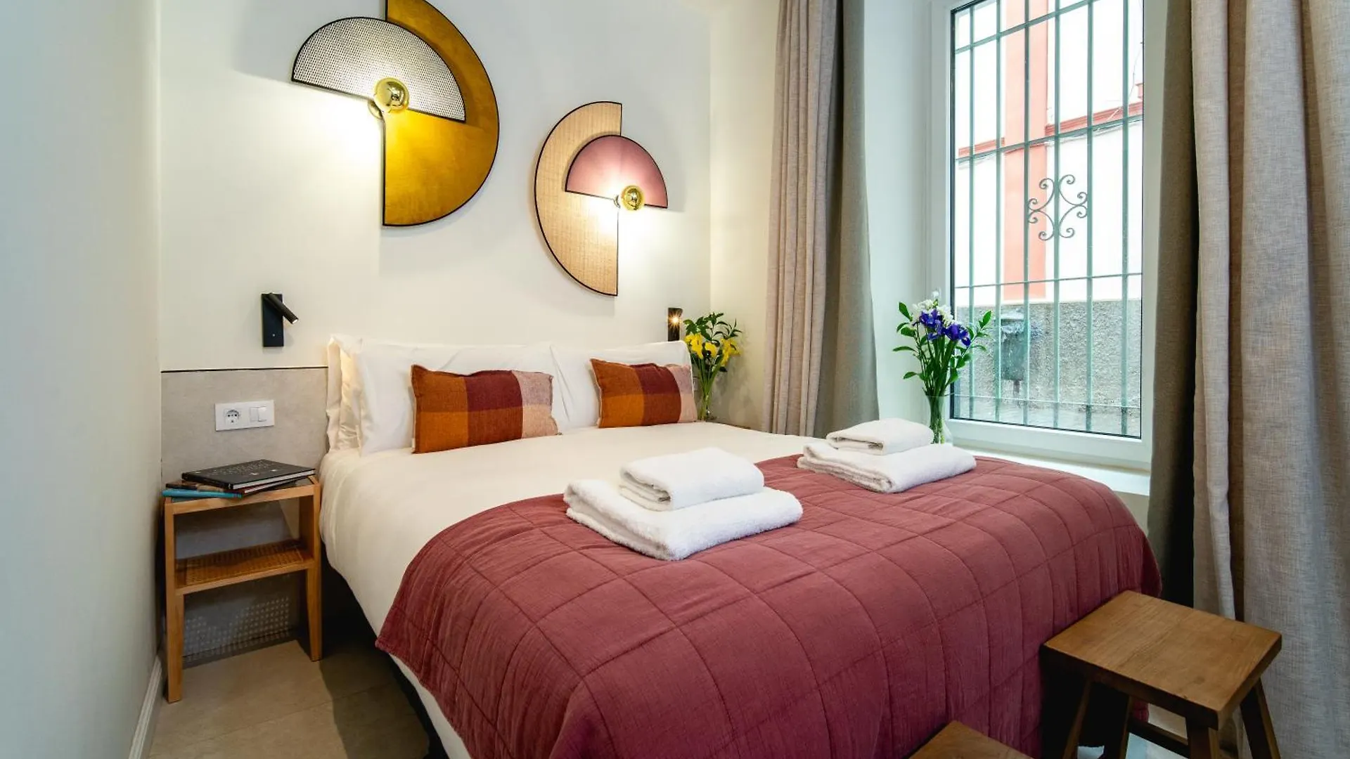 Galera Rooms Seville 0*,  Spain
