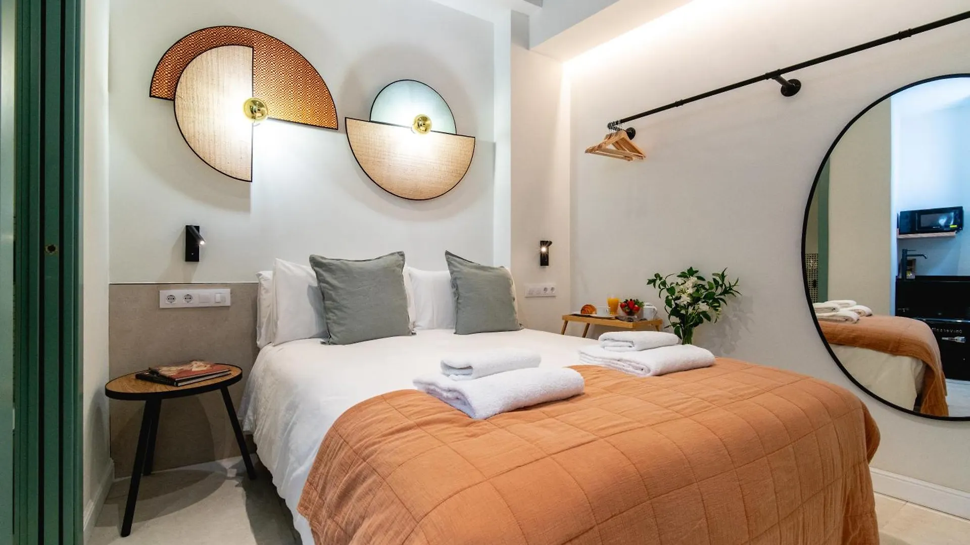 Galera Rooms Seville Spain