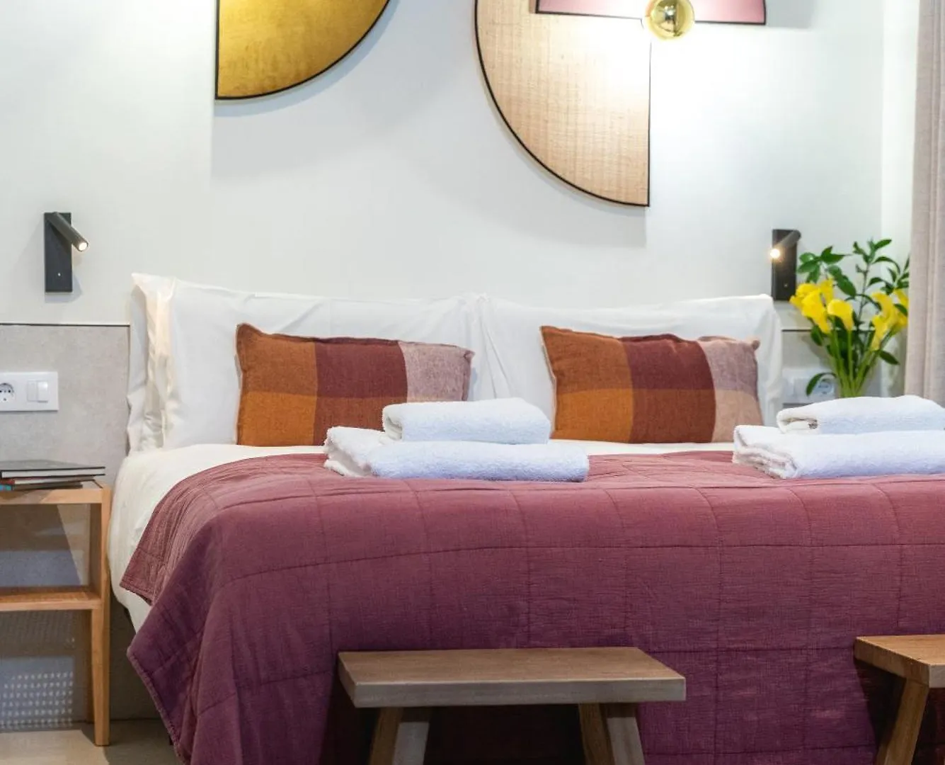 Homestay Galera Rooms Seville Spain